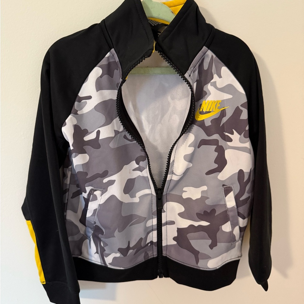 Nike Black and Yellow Zip-Up Jacket